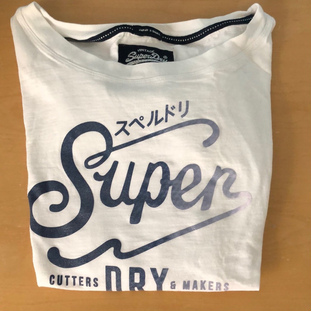 Long sleeve t shirt